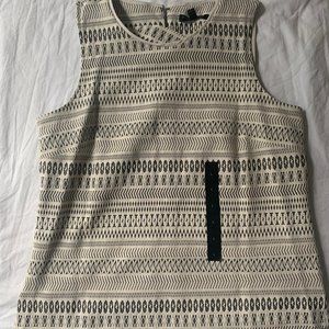 Banana Republic Factory Jaquard Shell Top - Large